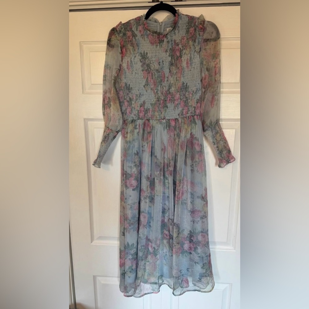 Ivy City Co Rose blue floral dress